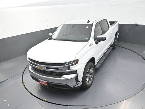 Used 2022 Chevrolet Silverado 1500 LT w/ Z71 Off-Road Package AWD/4WD image 25