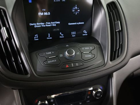 Used 2016 Ford Escape SE w/ SE Chrome Package image 35