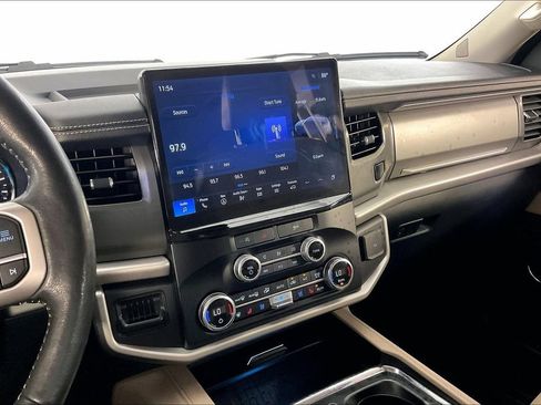 Used 2024 Ford Expedition Max XLT RWD image 8