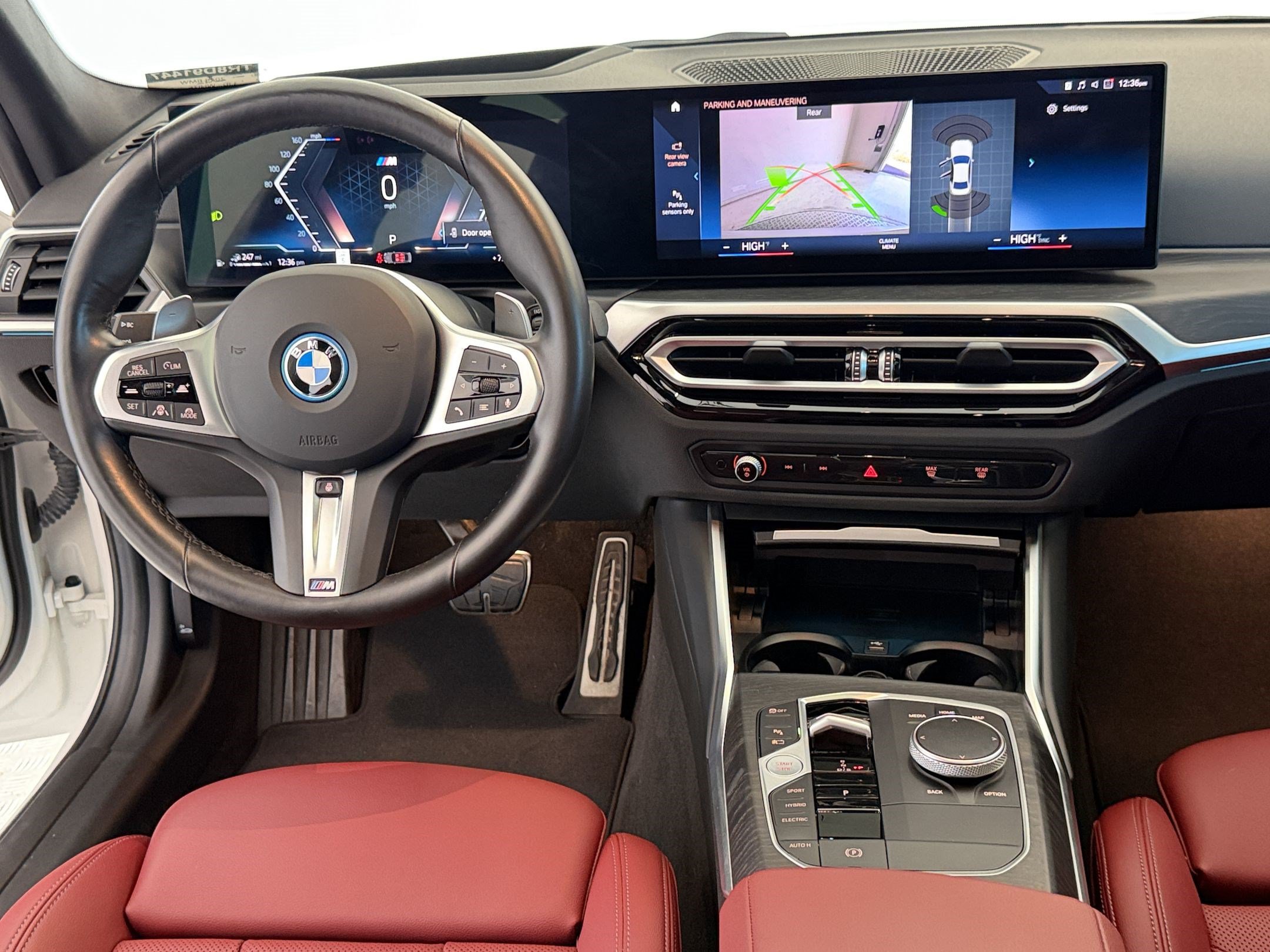 Used 2024 BMW 330e xDrive w/ Premium Package AWD/4WD image 30