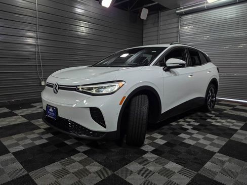 Used 2023 Volkswagen ID.4 2WD image 38