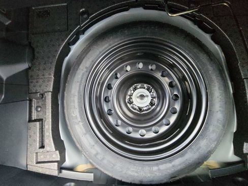 Used 2021 Subaru Crosstrek 2.5i Sport w/ Moonroof Package image 25