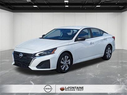 Certified 2025 Nissan Altima 2.5 S