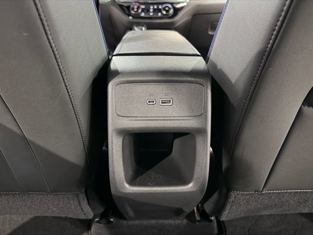 Used 2024 Buick Envista Sport Touring w/ Convenience I Package FWD image 27