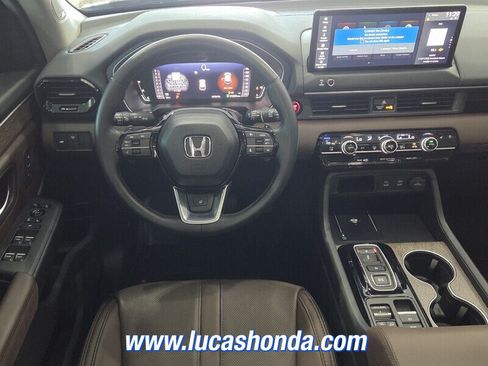 Used 2026 Honda Pilot Elite image 9