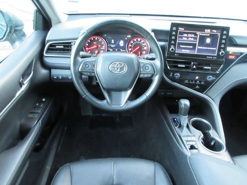 Used 2024 Toyota Camry XSE FWD image 14