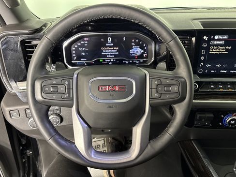 Used 2024 GMC Sierra 1500 Elevation w/ Elevation Premium Package image 21