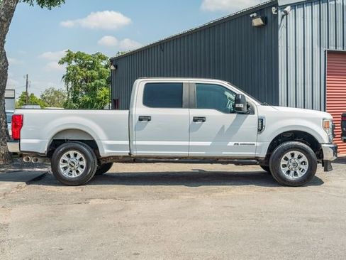 Used 2020 Ford F250 XL w/ Power Equipment Group image 7