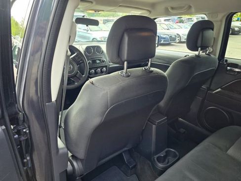 Used 2015 Jeep Patriot Sport w/ Power Value Group image 18