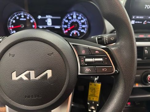 Used 2023 Kia Forte LXS FWD image 22