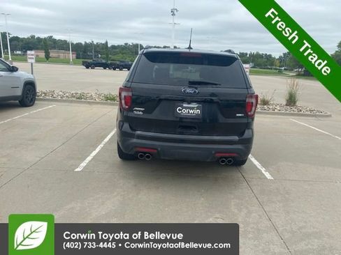 Used 2019 Ford Explorer Sport w/ Equipment Group 401A AWD/4WD image 18