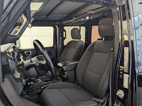 Used 2022 Jeep Wrangler Unlimited Sport image 5