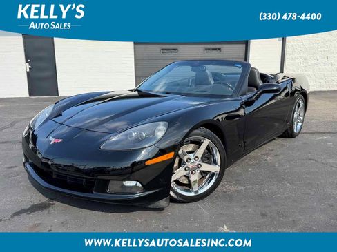 Used 2007 Chevrolet Corvette Convertible w/ Preferred Equipment Group RWD image 1