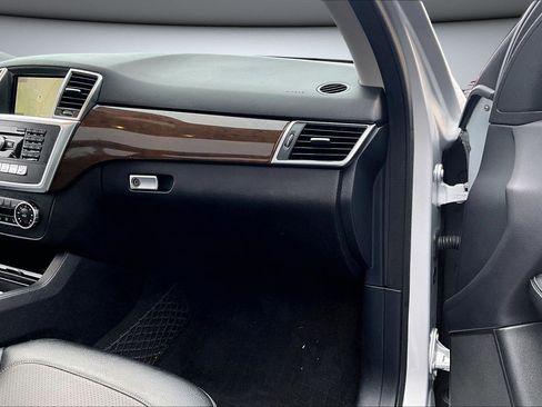 Used 2015 Mercedes-Benz ML 250 ML 250 image 24