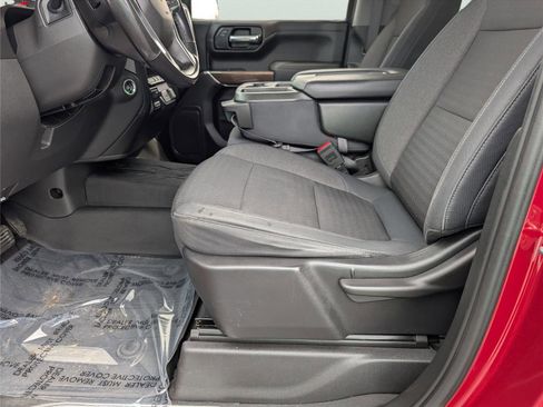 Used 2019 Chevrolet Silverado 1500 LT Trail Boss w/ Bed Protection Package image 13