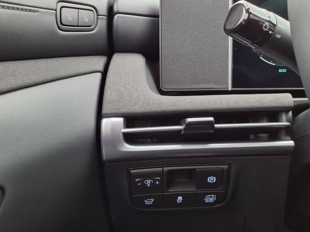 New 2026 Hyundai Tucson Limited AWD/4WD image 5