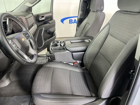 Used 2024 Chevrolet Silverado 1500 LT image 19