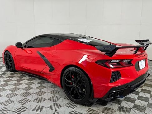 Used 2024 Chevrolet Corvette Stingray image 9