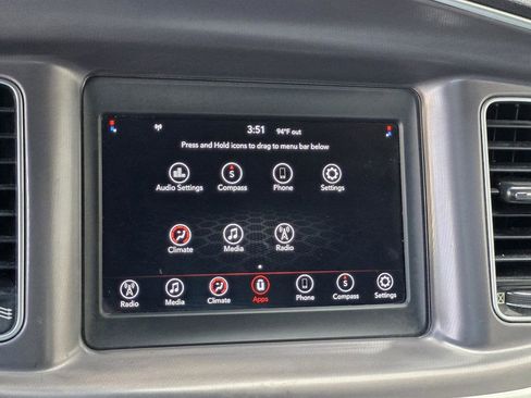 Used 2019 Dodge Charger SXT image 14