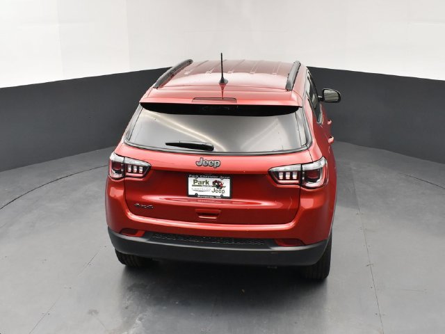 New 2026 Jeep Compass Latitude AWD/4WD image 14