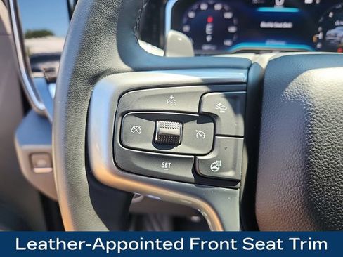 Used 2023 Chevrolet Silverado 1500 LT AWD/4WD image 25