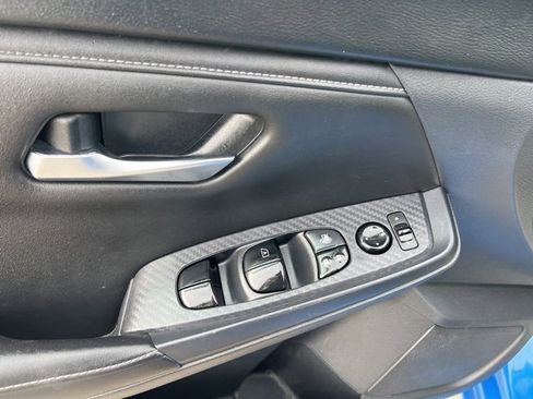 Used 2023 Nissan Sentra SV image 26