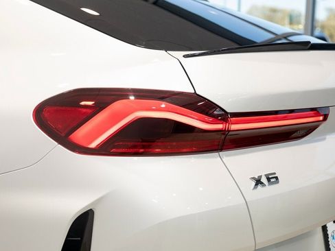 New 2026 BMW X6 M60i image 9