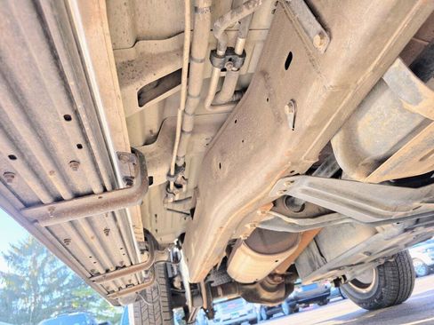 Used 1998 Ford Expedition 4WD image 2