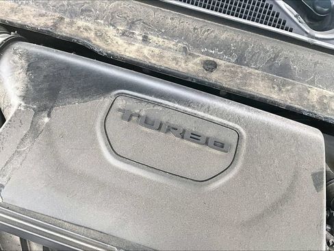 Used 2025 Jeep Compass Trailhawk AWD/4WD image 30