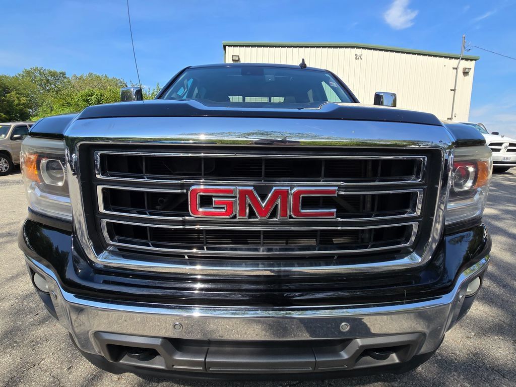 Used 2015 GMC Sierra 1500 SLT w/ SLT Crew Cab Value Package AWD/4WD image 13