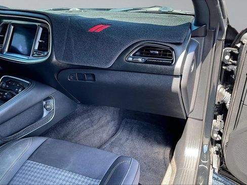 Used 2015 Dodge Challenger R/T w/ Quick Order Package 22B R/T RWD image 17