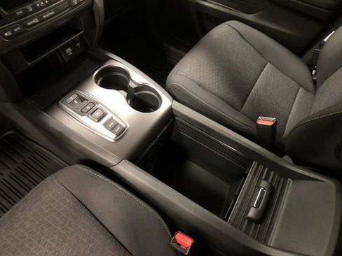 Used 2020 Honda Passport Sport image 21