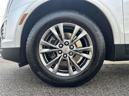 Certified 2023 Cadillac XT5 Premium Luxury image 11