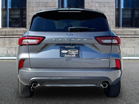 Certified 2023 Ford Escape ST-Line w/ Tech Pack #1 AWD/4WD image 4
