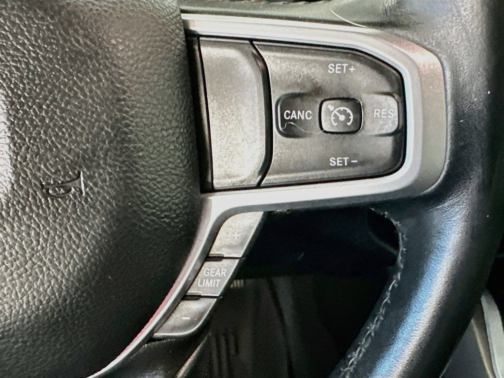 Used 2022 RAM 1500 Big Horn AWD/4WD image 27