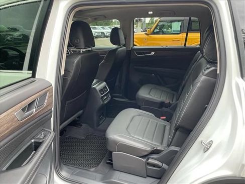 Certified 2026 Volkswagen Atlas SEL AWD/4WD image 8