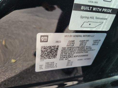 Used 2023 GMC Acadia SLE FWD image 29
