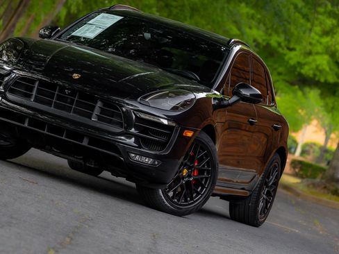 Used 2017 Porsche Macan GTS image 24