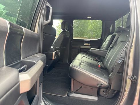 Used 2022 Ford F250 Platinum AWD/4WD image 22