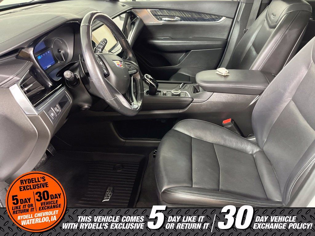 Used 2020 Cadillac XT6 Premium Luxury AWD/4WD image 17