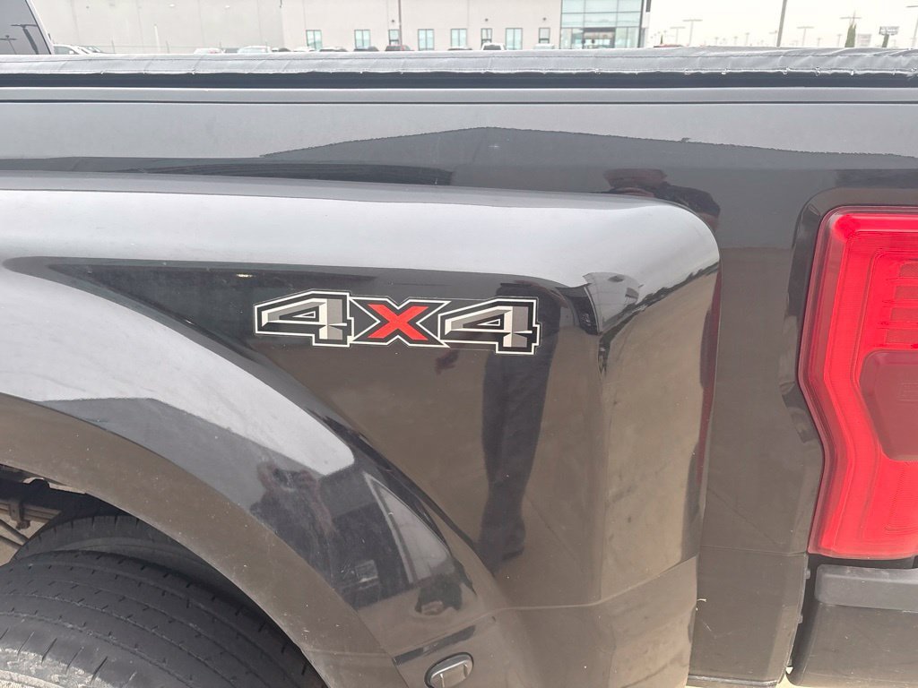 Used 2019 Ford F350 Platinum AWD/4WD image 6