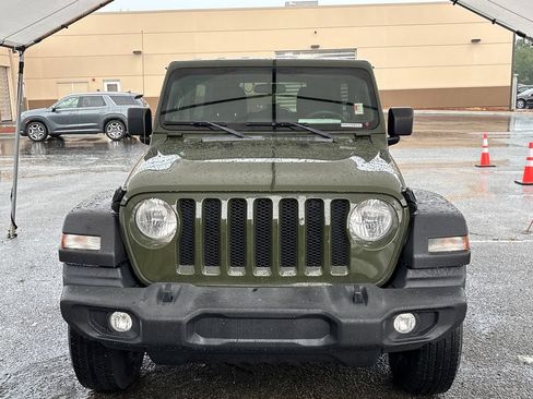 Used 2021 Jeep Wrangler Unlimited Sport AWD/4WD image 5