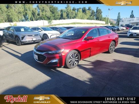 Used 2024 Chevrolet Malibu RS image 1