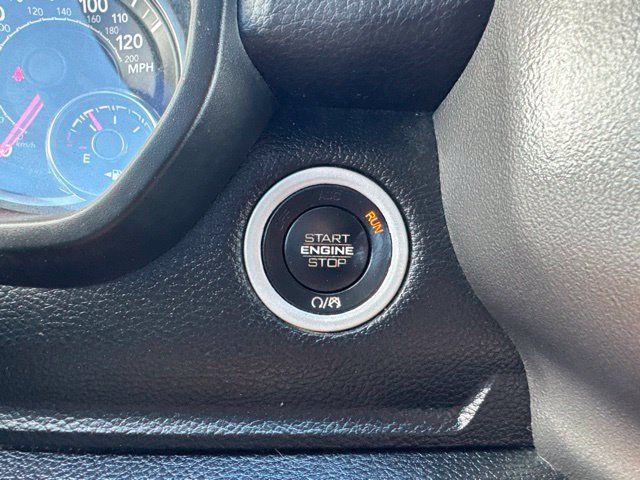 Used 2022 RAM 1500 Big Horn AWD/4WD image 17