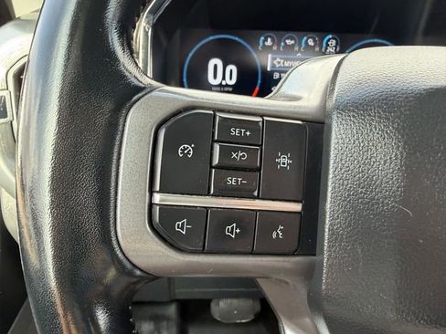 Used 2022 Ford F150 Lariat w/ Max Trailer Tow Package image 23