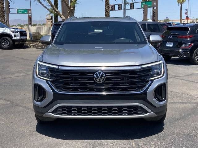 Used 2024 Volkswagen Atlas Cross Sport SE FWD image 3
