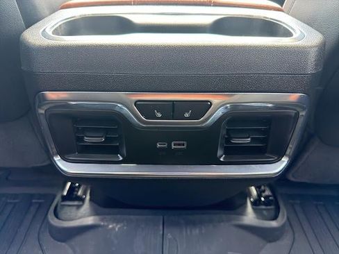 Used 2025 GMC Sierra 1500 Denali Ultimate AWD/4WD image 21