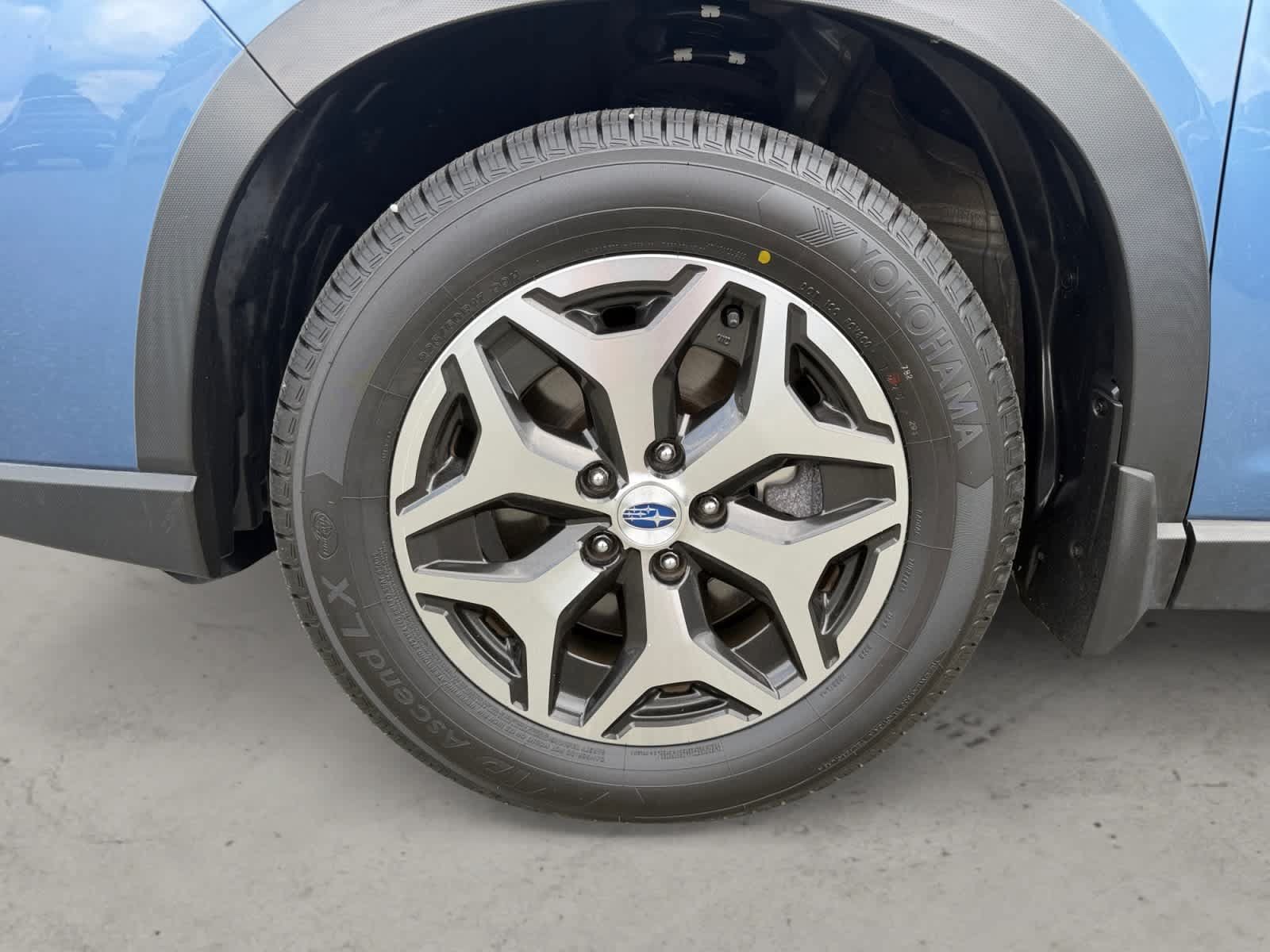 Used 2019 Subaru Forester Premium AWD/4WD image 10