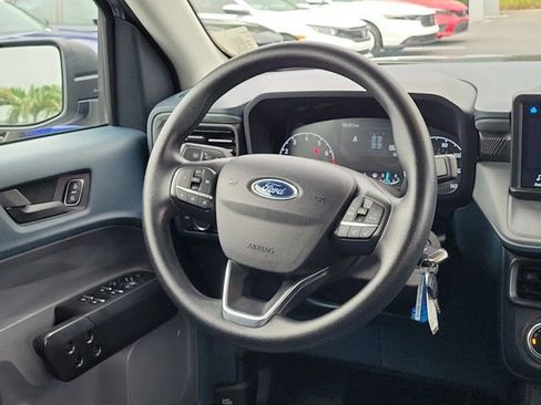 Used 2022 Ford Maverick XL FWD image 3
