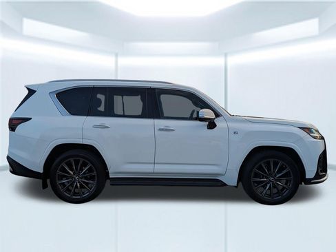 Used 2023 Lexus LX 600 F Sport w/ Accessory Package (Z1) image 6
